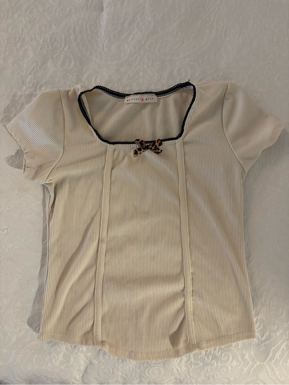 Staccato Cream Ribbed Square-Neck Tee with Leopard Bow and Black Trim